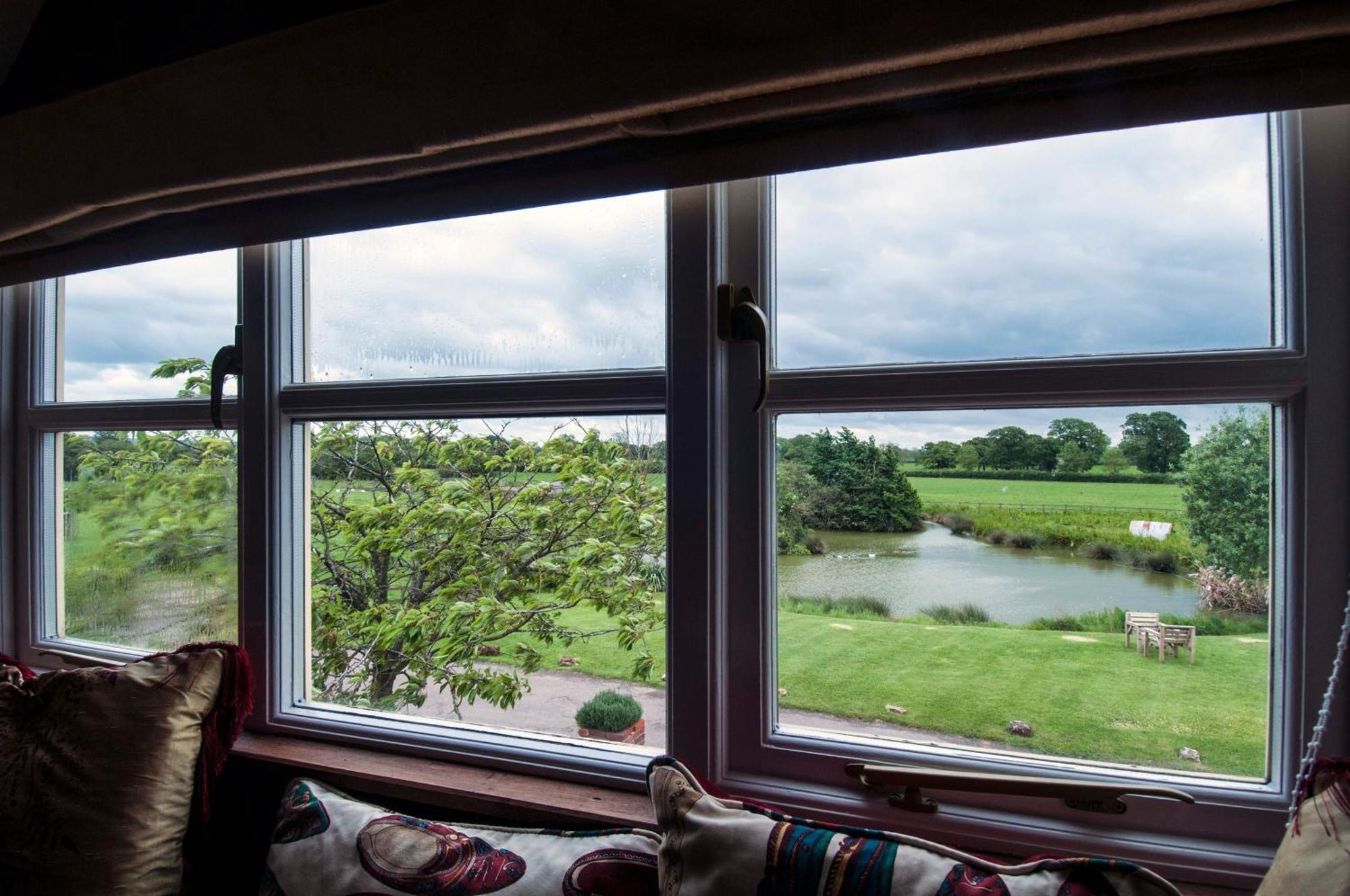 Waterperry Common Leys Farm 빌라 객실 사진